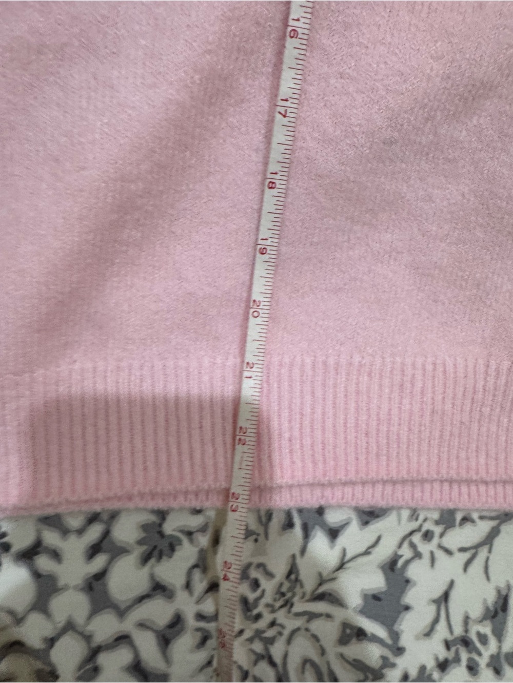Pink Rhinestone Bow faux Cashmere ySweater size XL - Picture 9 of 10